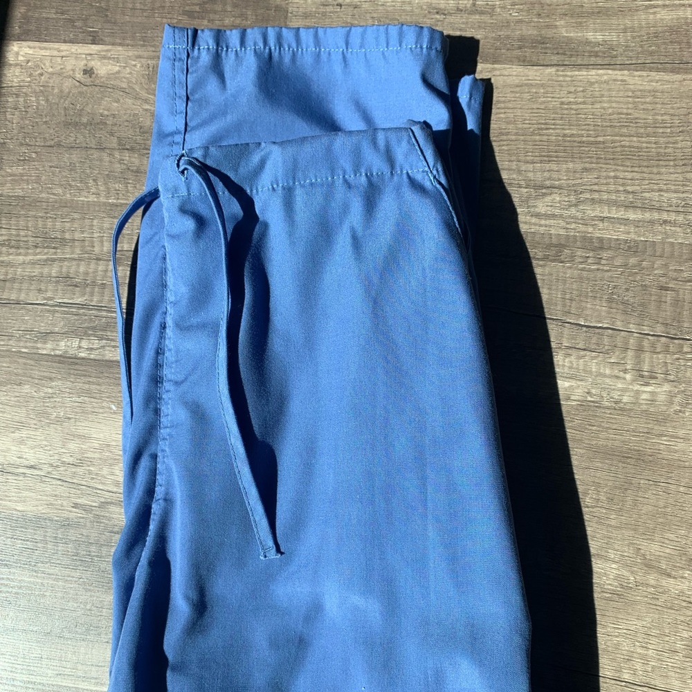 Scrub bottoms